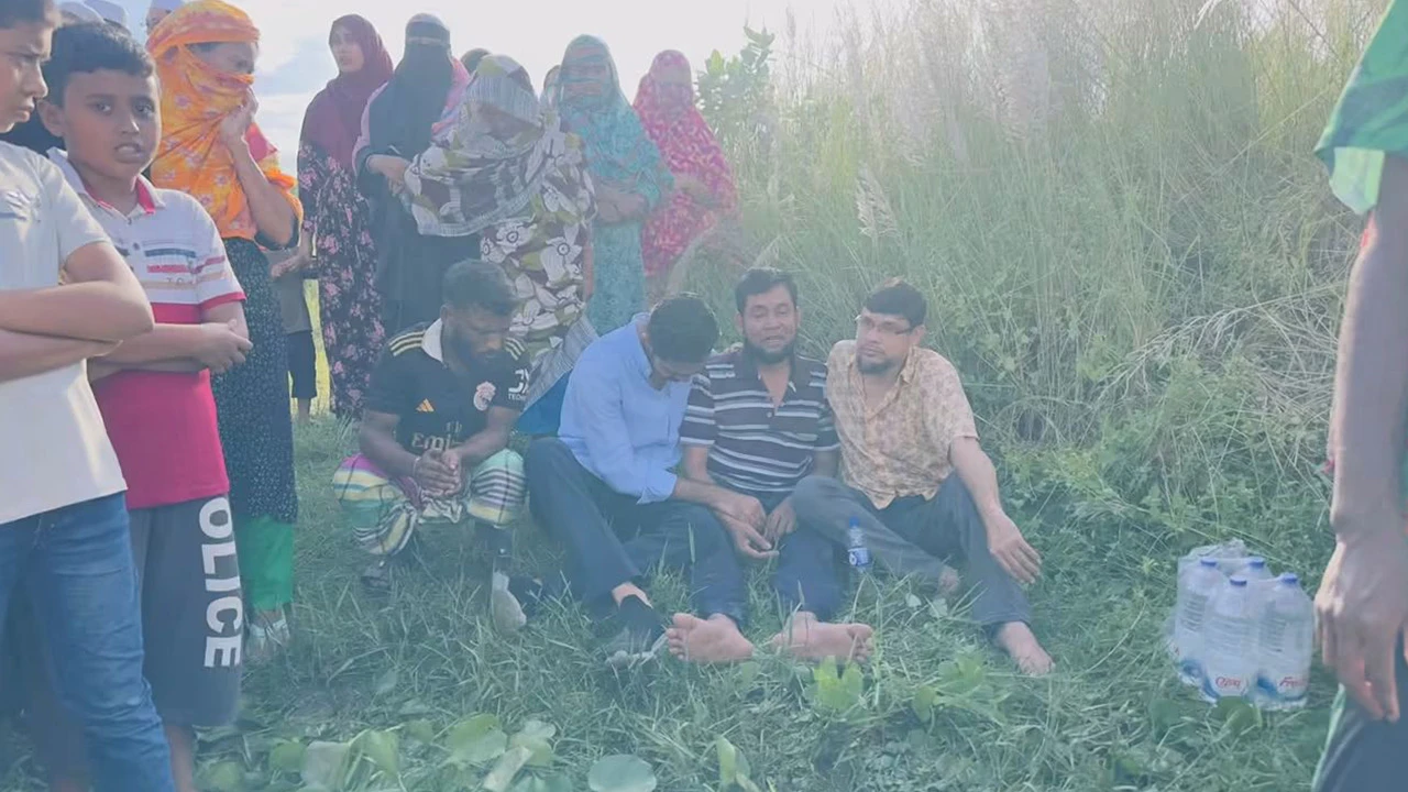 মেঘনায় গোসলে নেমে জমজ দুই ভাইয়ের মৃত্যু, নিখোঁজ বন্ধু