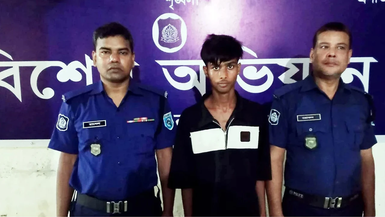 রংপুরে বাবাকে ছুরিকাঘাতে হত্যা, ছেলে গ্রেপ্তার