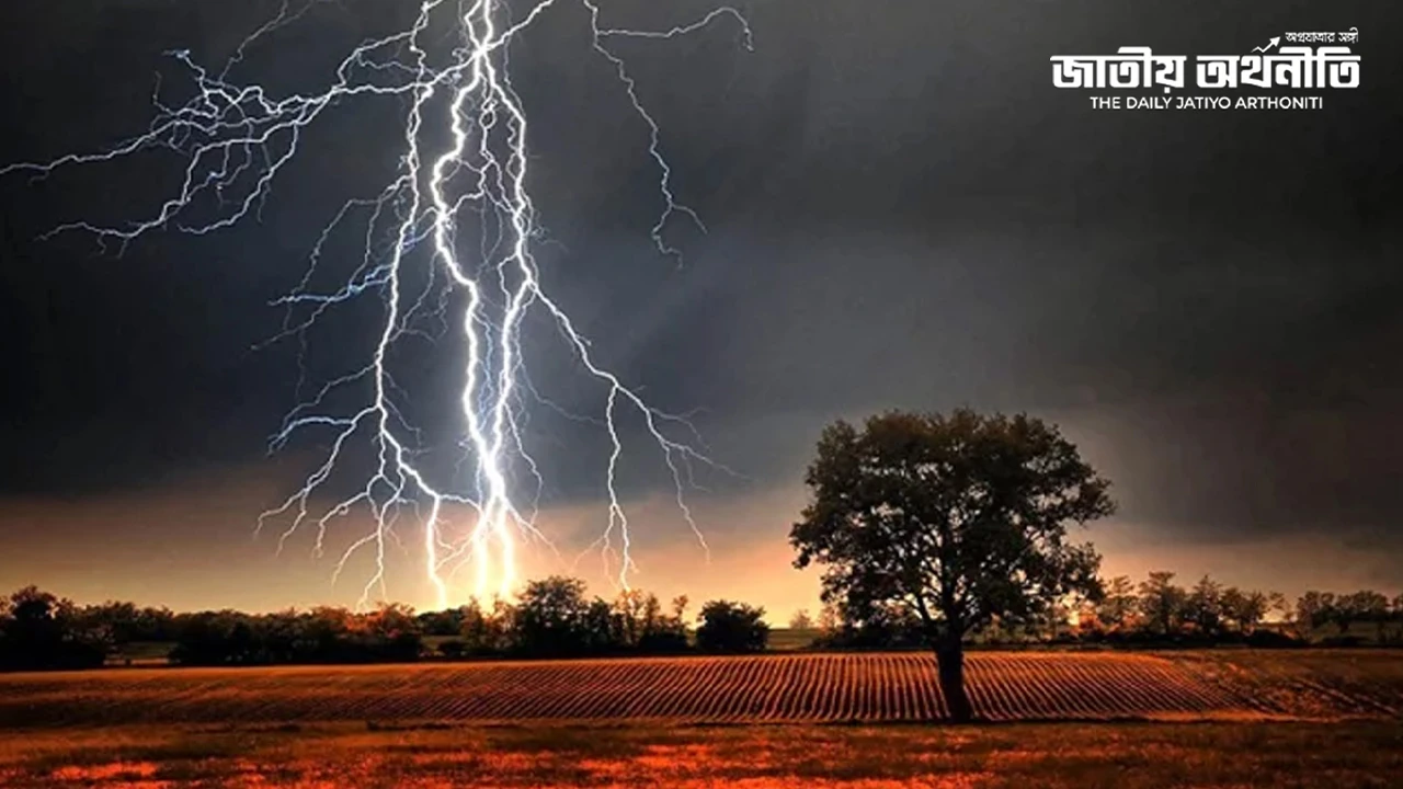 শ্যামনগরে বজ্রপাতে কাঠমিস্ত্রির মৃত্যু