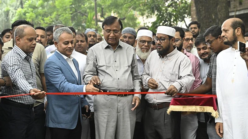 ধানমন্ডি লেক পুনঃখনন কাজ শুরু করলো ডিএসসিসি