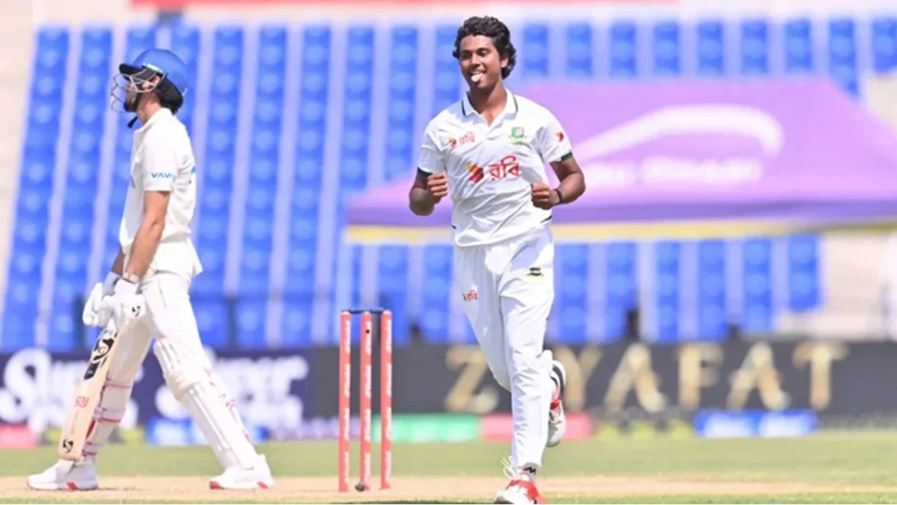 প্রথম বাংলাদেশি পেসার হিসেবে টেস্টে হাসান মাহমুদের হ্যাটট্রিক